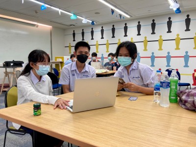 LINE_ALBUM_Ict_220831_0.jpg