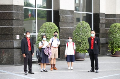 LINE_ALBUM_Ict_220831_1.jpg